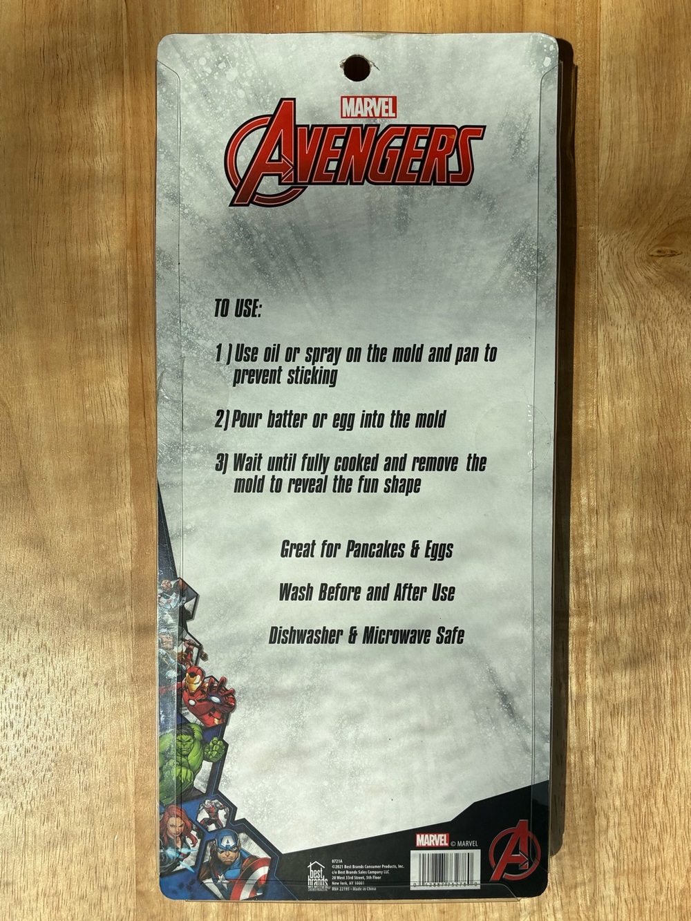 Marvel Avengers Silicone Pancake & Egg Molds 2 Pack Iron Man Captain America - Picture 2 of 2